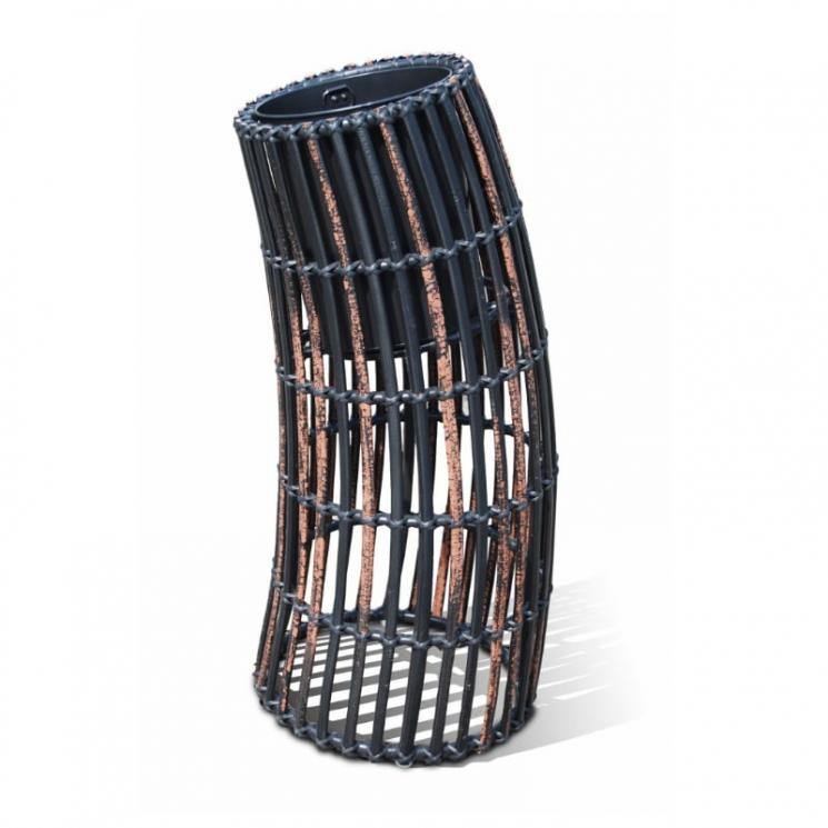 Асимметричное небольшое кашпо с ручным плетением из темного ротанга Cyclone Skyline Design - фото