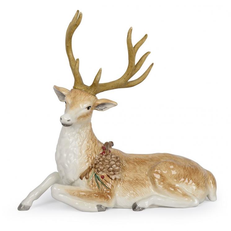 Керамическая статуэтка ручной росписи в виде лежащего оленя "Лесной мороз" Fitz and Floyd - фото