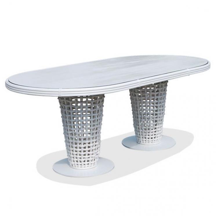 Овальный обеденный стол со стеклянной столешницей и ротанговым плетением Dynasty Skyline Design - фото
