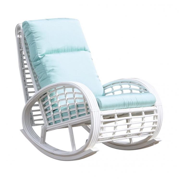 Балконное кресло-качалка Taurus из белого искусственного ротанга White Mushroom Skyline Design - фото