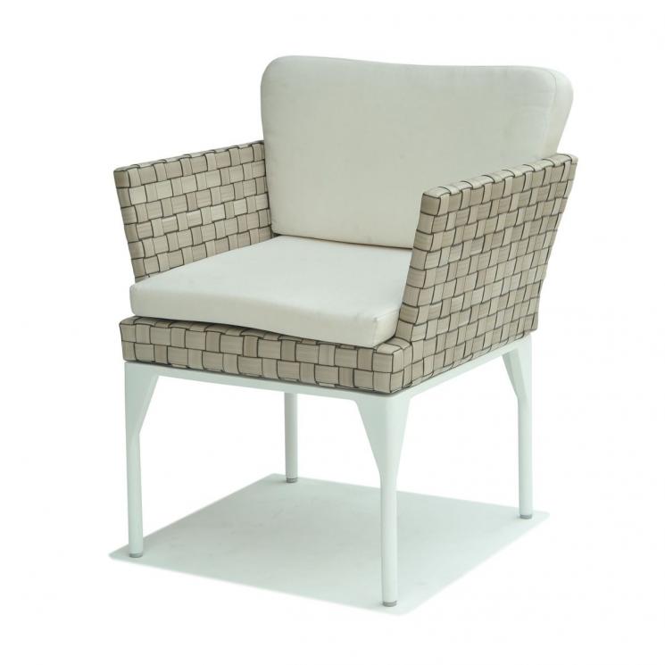 Обеденное садовое кресло с плетением из полимерного ротанга и мягкой подушкой Brafta Skyline Design - фото