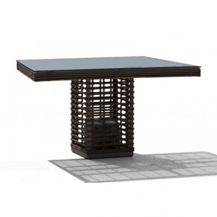 Квадратный обеденный стол из плетеного ротанга Castries Skyline Design - фото