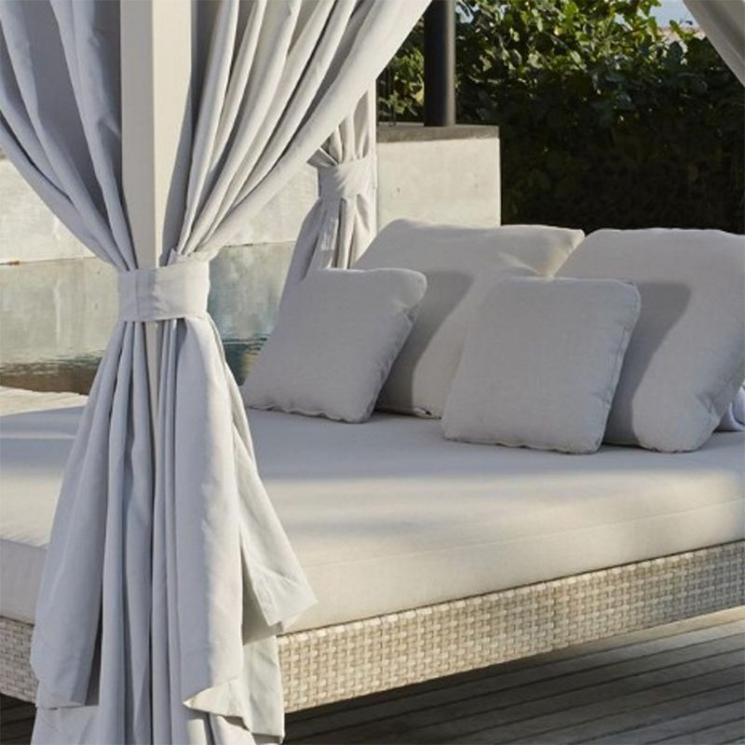 Лаунж-диван из техноротанга с матрасом и подушками Heart Skyline Design - фото