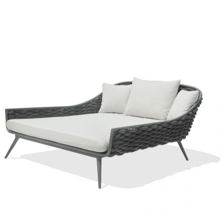 Лаунж-диван с мягким текстильным матрасом и узорным плетением из шнура Serpent Skyline Design - фото