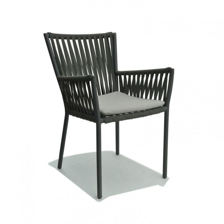 Металлическое обеденное кресло с заостренными углами и мягкой подушкой Ona Skyline Design - фото