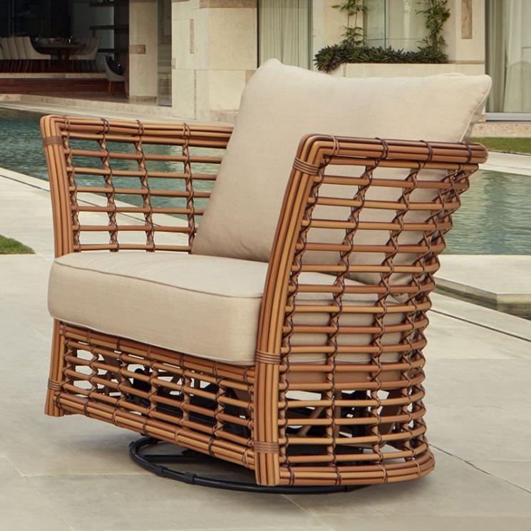 Коричневое кресло-качалка из искусственного ротанга с мягкими подушками Villa Skyline Design - фото