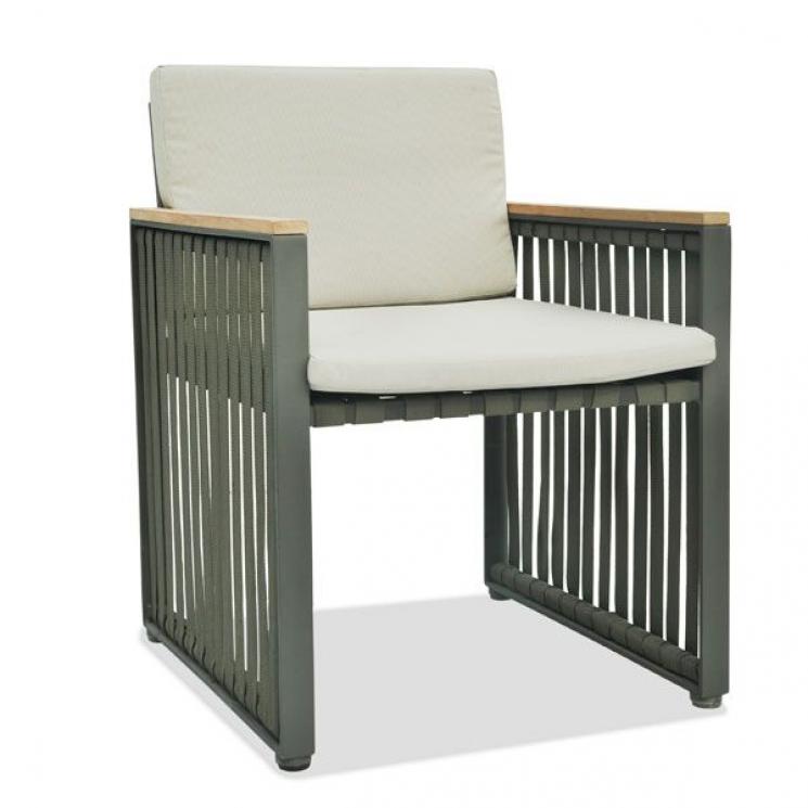 Обеденное кресло с мягким серым сиденьем и деревянными подлокотниками Horizon Skyline Design - фото