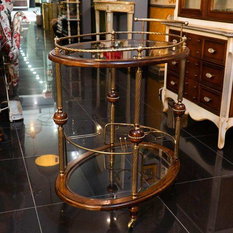 Деревянный сервировочный столик на колесиках со стеклянными поверхностями Capanni - фото