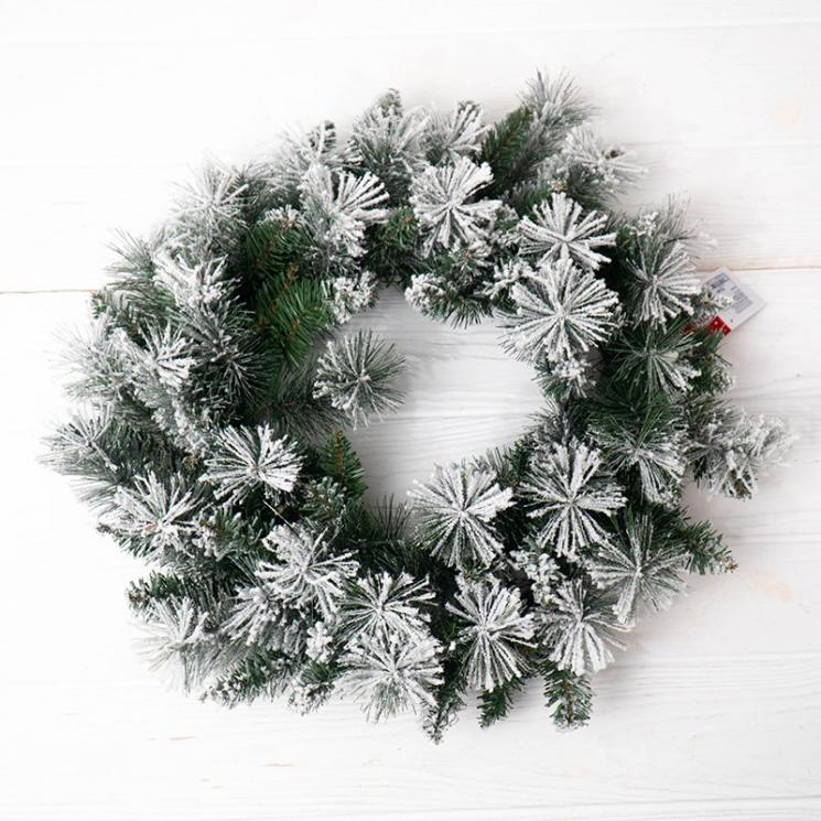 Декоративный еловый венок с искусственным снегом "Давос" Mercury - фото