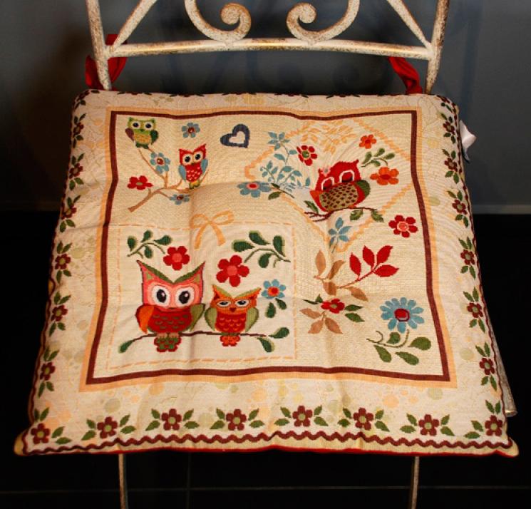Гобеленовая подушка для сидения "Мудрая сова" Emily Home - фото