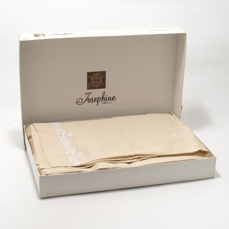 Подарочный комплект элитного постельного белья с кружевной отделкой Beige Bic Ricami - фото