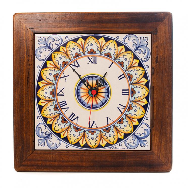 Часы квадратные с керамическим циферблатом в деревянной раме L´Antica Deruta - фото
