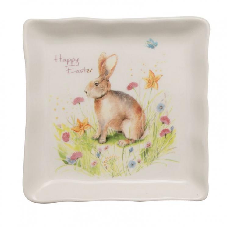Квадратная тарелка с праздничным рисунком «Кролик на лужайке» Ceramica Cuore - фото