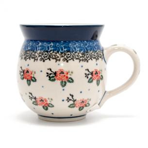 Кружка с цветочным узором и синей каймой "Чайная роза"