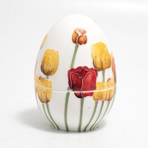 Шкатулка в форме яйца из итальянской керамики с ручной рельефной росписью