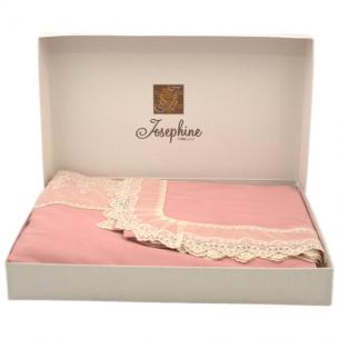 Комплект постельного белья розового цвета