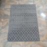 Серый ковер в современном дизайне с выпуклым рисунком Farashe SL Carpet  - фото