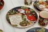 Круглое керамическое блюдо с праздничным рисунком "Рождество с Сантой" Certified International  - фото