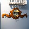 Деревянная вешалка с металлическими крючками и зеркалом Capanni  - фото