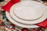 Тарелка обеденная белая с выпуклым рисунком "Снежинки" Bordallo  - фото
