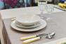 Комплект стильных белых тарелок с фактурным узором Chevron Bastide  - фото