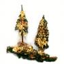 Небольшая елочка на высоком стволе, украшенная золотистым декором Villa Grazia  - фото