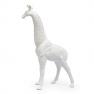 Высокая керамическая статуэтка в виде жирафа белого цвета Mastercraft  - фото