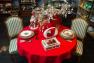 Суповая тарелка с красочным изображением шишек и падуба "Зимний букет" Villa Grazia  - фото