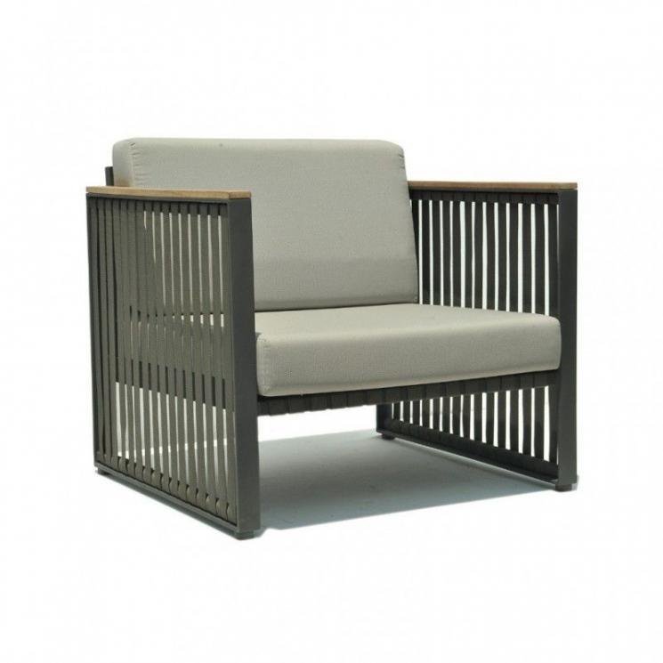 М'яке балконне крісло на металевому каркасі з дерев'яними підлокітниками Horizon Skyline Design - фото
