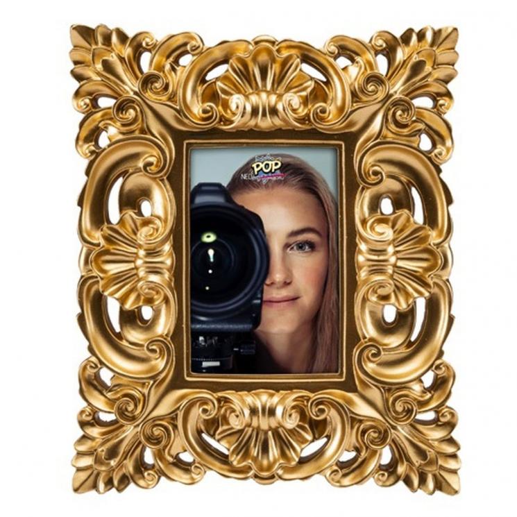 Вишукана рамка для фото золотого кольору PopNeoClassic Palais Royal - фото