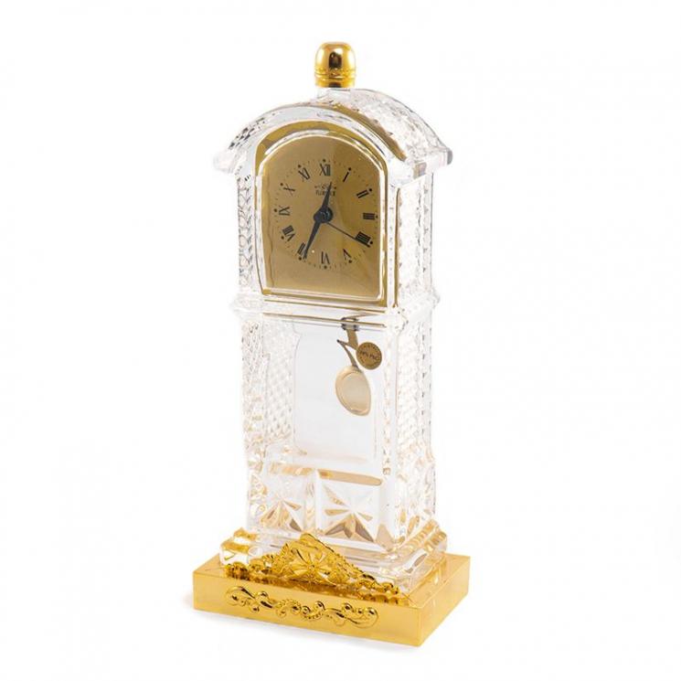 Прозорий настільний годинник з маятником на золотистій підставці Cre Art  - фото