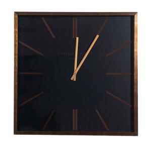 Великий настінний годинник у сучасному дизайні Smithfield Thomas Kent