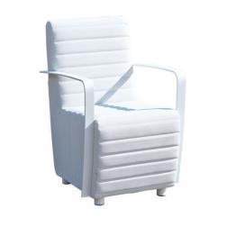 Обіднє крісло білого кольору Axis