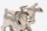 Невелика статуетка металевого бика із серії декору LC Home  - фото