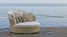Круглий диван-ліжко з плетеного ротанга з текстильним навісом Journey Skyline Design  - фото