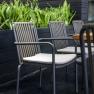 Округлене металеве обіднє крісло з м'якою подушкою Ona Skyline Design  - фото