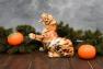 Статуетка грайливого тигра із міцної кераміки Ceramiche Boxer  - фото