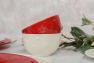 Новорічна керамічна піала червоного кольору з рельєфним візерунком "Сніжинки" Bordallo  - фото