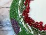 Зелена керамічна тортівниця на червоній ніжці "Новорічне диво" Bordallo  - фото