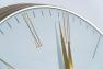 Великий настінний годинник з білим циферблатом у золотистому обрамленні Timekeeper Thomas Kent  - фото