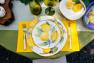 Тарілка обідня з кераміки ручної роботи з яскравим розписом "Лимони" Bizzirri  - фото