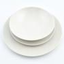 Комплект стильних білих тарілок із фактурним візерунком Chevron Bastide  - фото