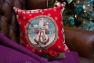 Червона новорічна наволочка "Дід Мороз" Emilia Arredamento  - фото