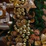 Велика новорічна ялина із золотистим декором, в округлій підставці Villa Grazia  - фото