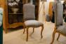 Елегантний стілець з м'яким сидінням та основою з натурального дерева Luis XV AM Classic  - фото