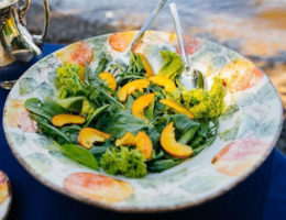 Огород в вашей тарелке: формула идеального салата